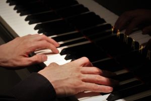 piano finger technique